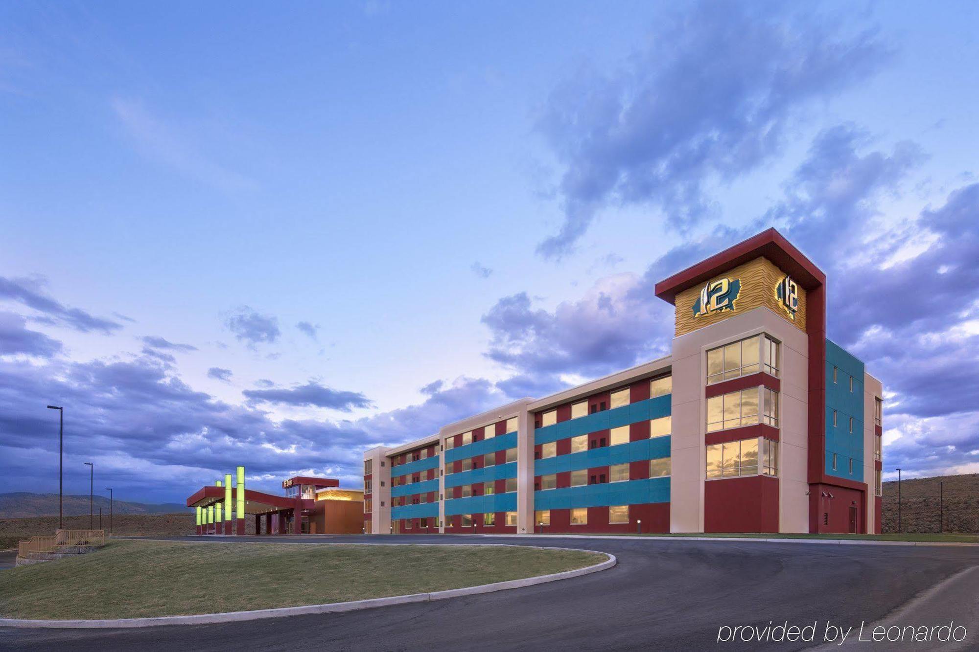 12 Tribes Resort Casino 奥马克 外观 照片